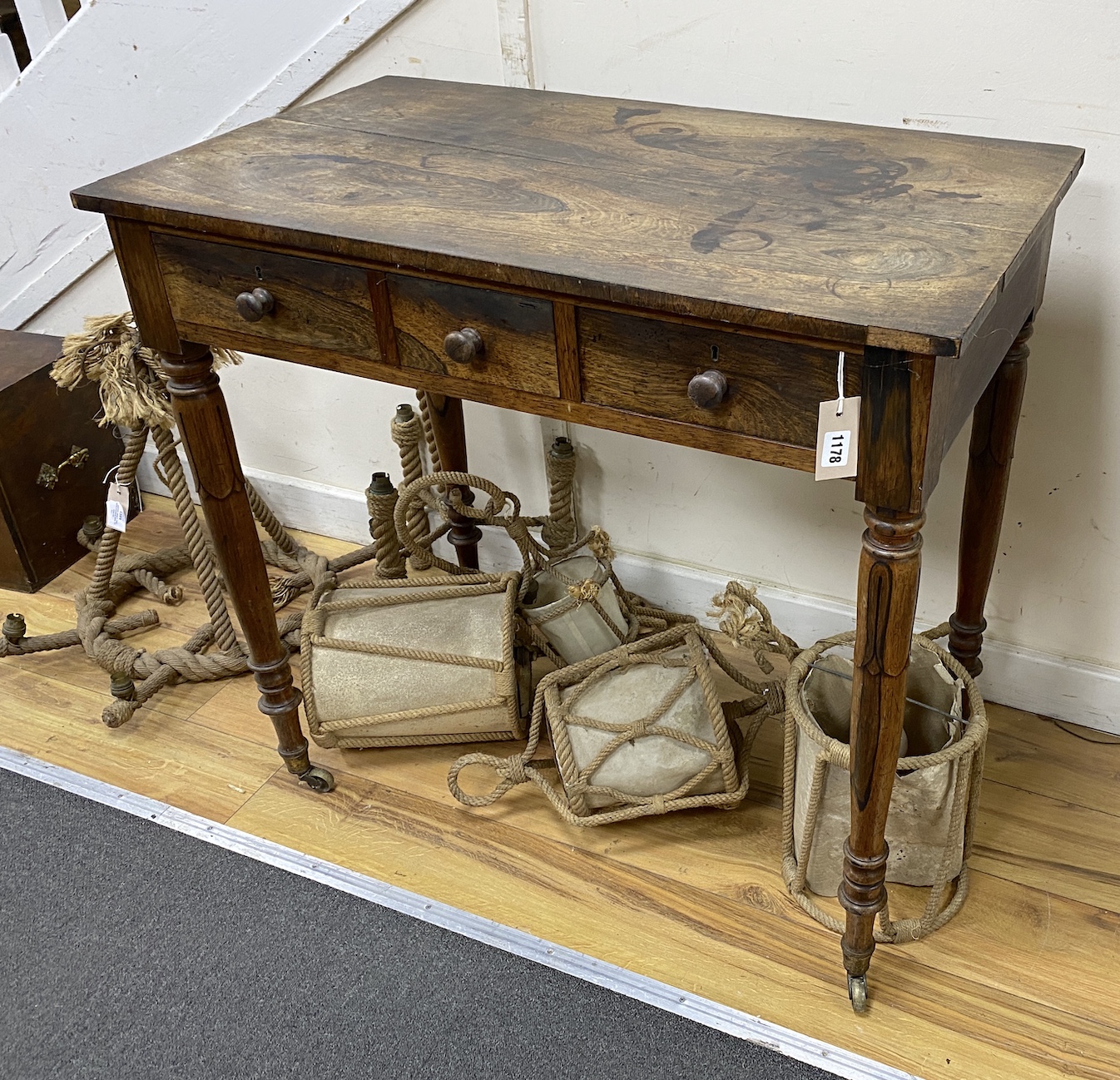 A William IV rectangular rosewood side table, width 87cm, depth 50cm, height 81cm